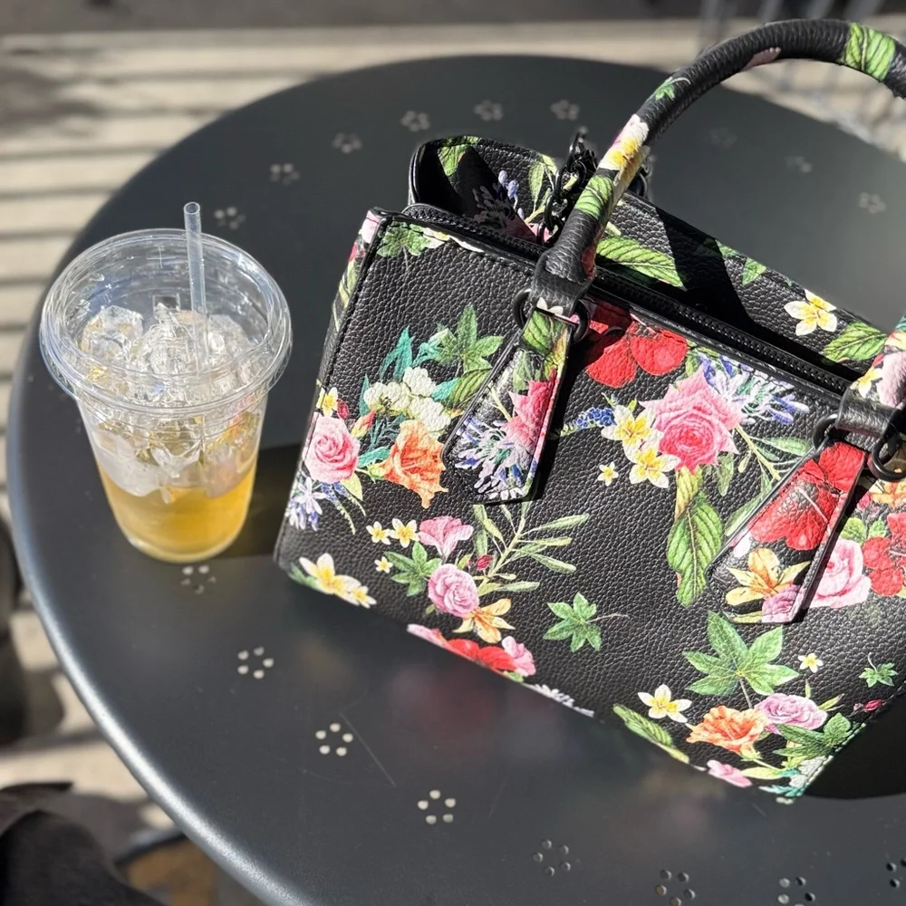 Steve Madden Floral Black Leather Women's Bag - Picture 13 of 13